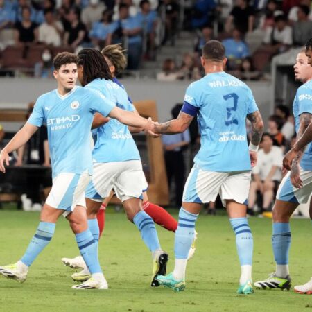 10/02 Football Predictions: Man City host Everton as they look to go top of the Premier League