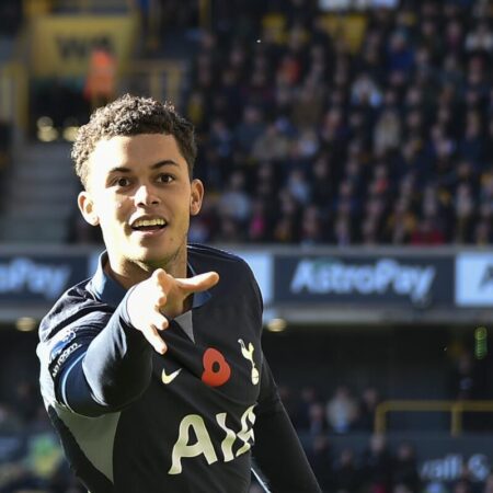 19/08 Football Predictions: Leicester takes on Tottenham on their return to the Premier League